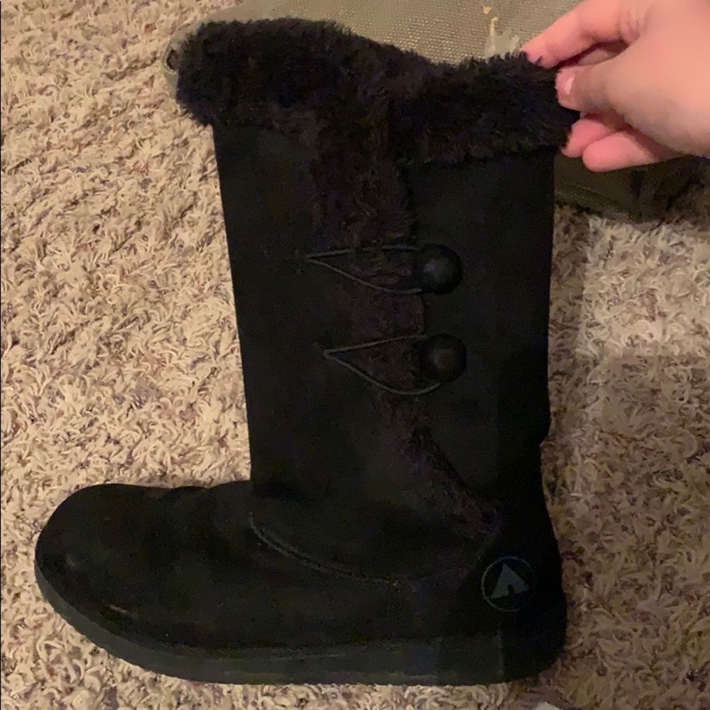 black, size 7 1/2